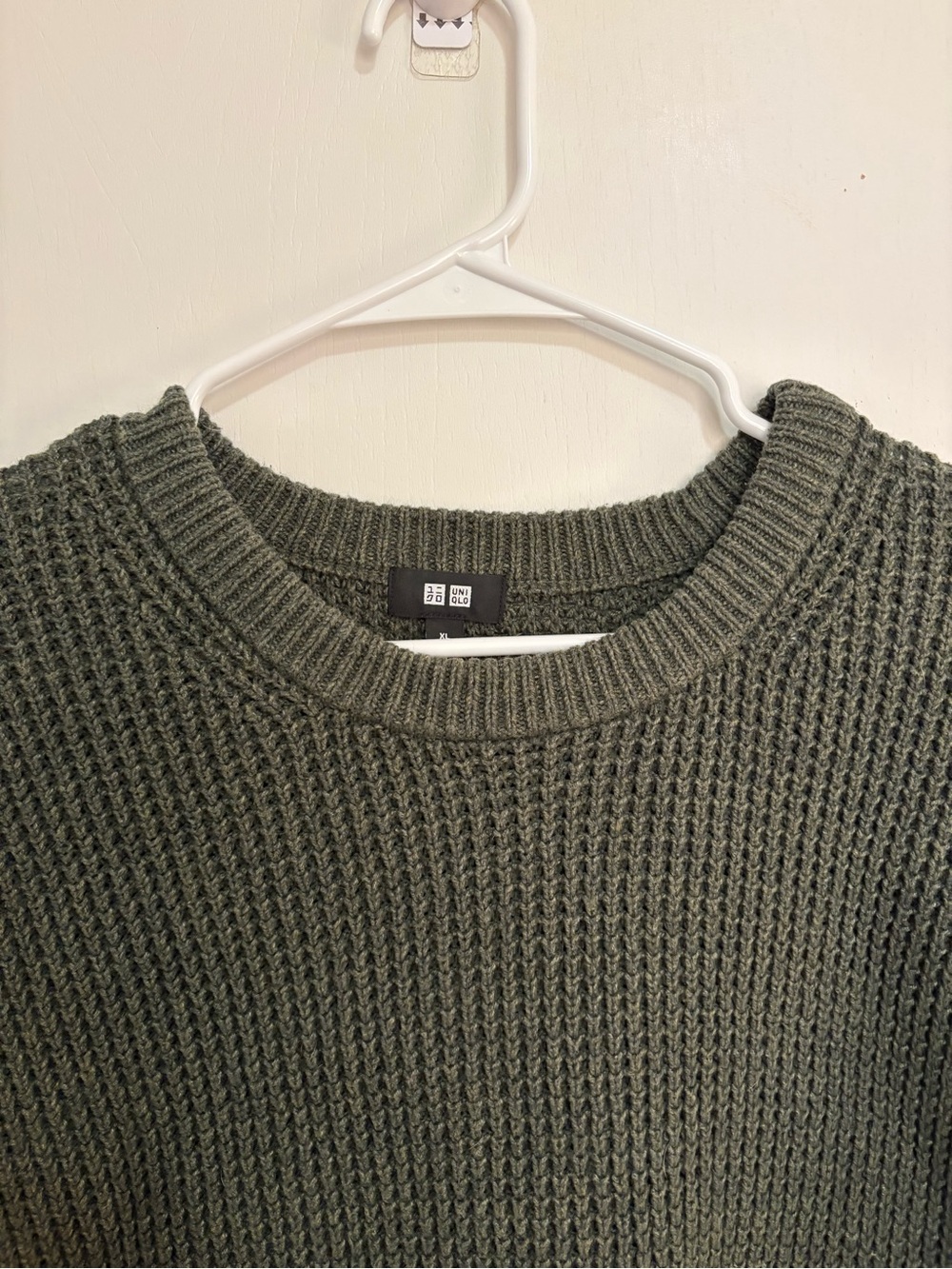 Uniqlo Mens Waffle Knit Crew Neck Sweater Green Cotton Blend XL Preppy - Picture 3 of 8